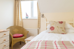 o_19jt3pjfu1tuiqqrr0vhvg163v1c